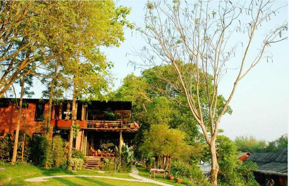 Boutique Raft Resort Ban Huai Maenam Noi Exterior foto