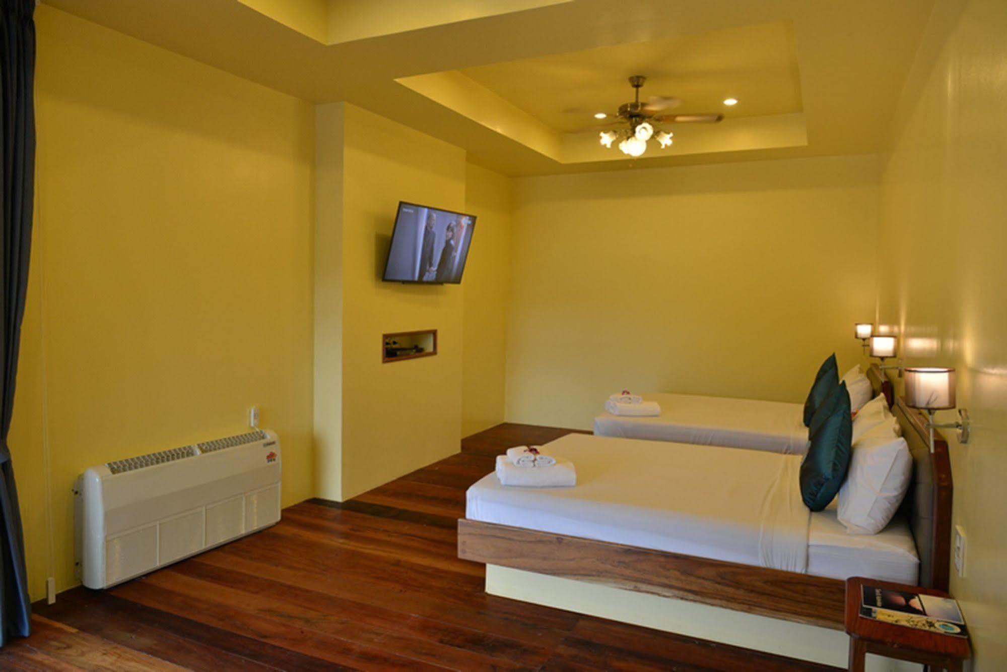 Boutique Raft Resort Ban Huai Maenam Noi Exterior foto