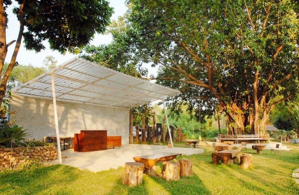 Boutique Raft Resort Ban Huai Maenam Noi Exterior foto
