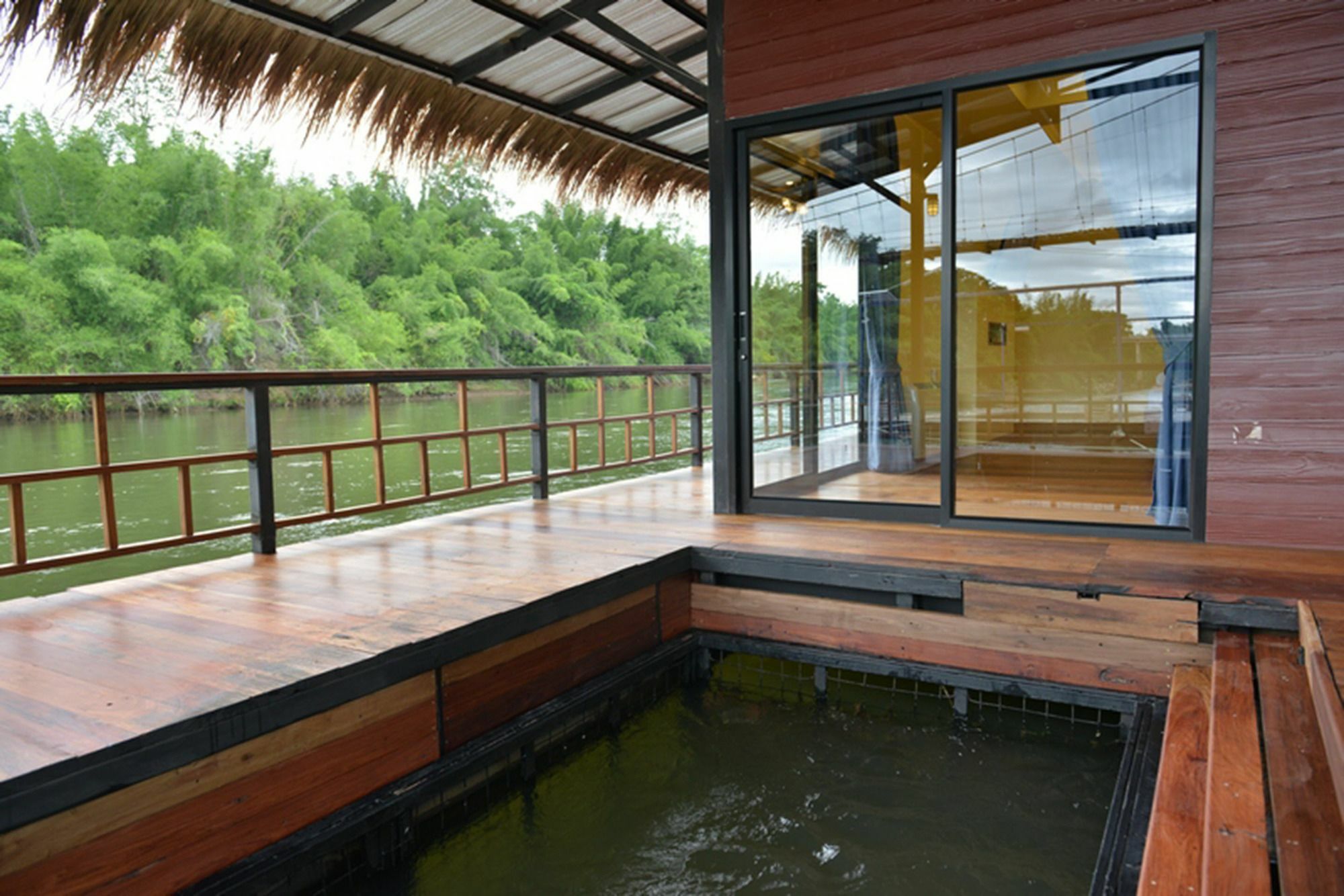 Boutique Raft Resort Ban Huai Maenam Noi Exterior foto